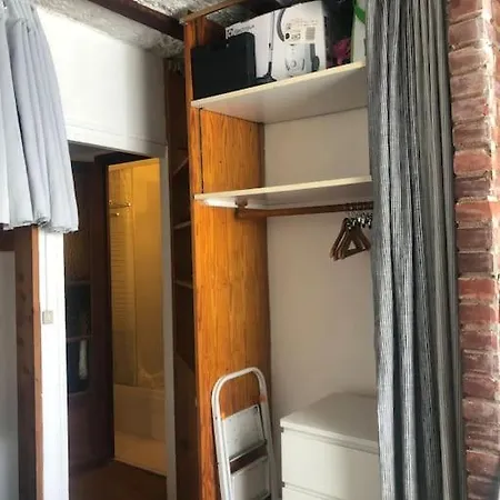 Apartament Studio Calme En Plein Coeur De Paryż